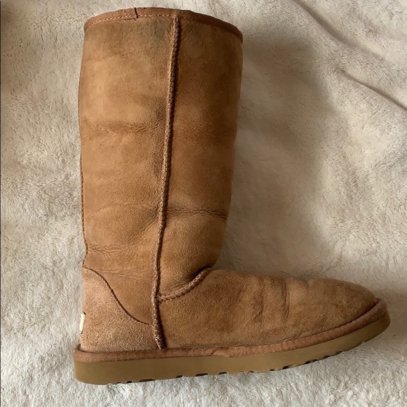 UGG Classic Tall II Boot - Picture 5 of 8